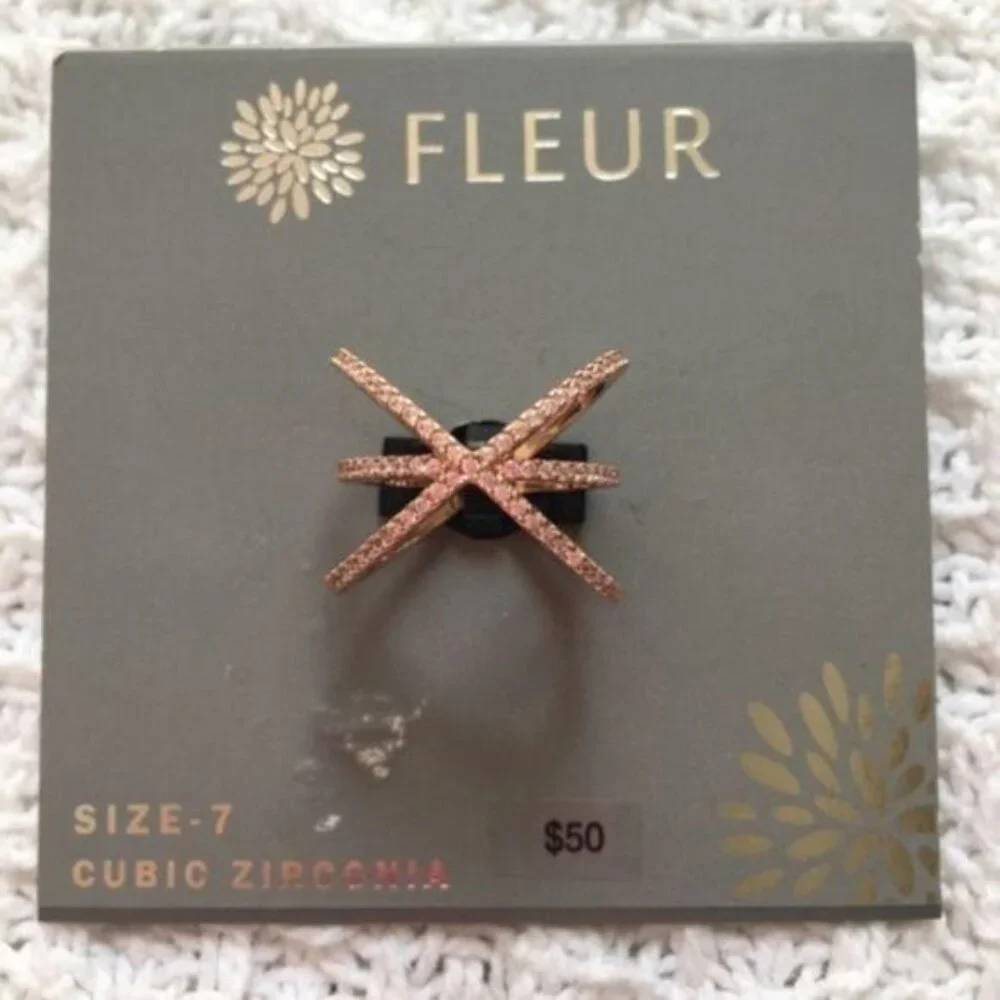 New Fleur Rose Gold Criss Cross Ring Size 7 - Picture 2 of 5